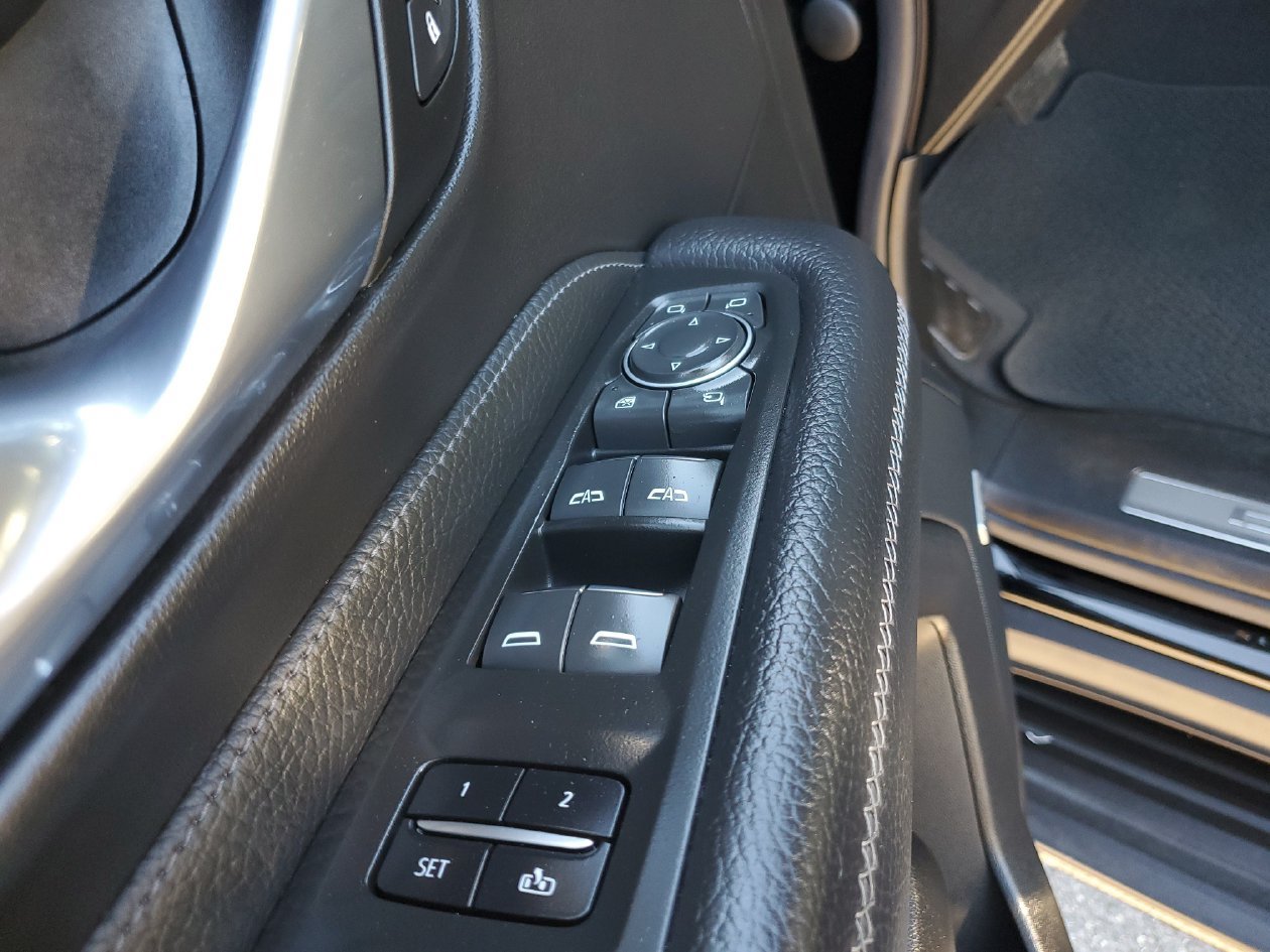 Used 2021 GMC Yukon Denali RWD image 17