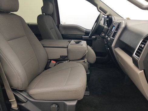 Used 2015 Ford F150 XLT RWD image 21