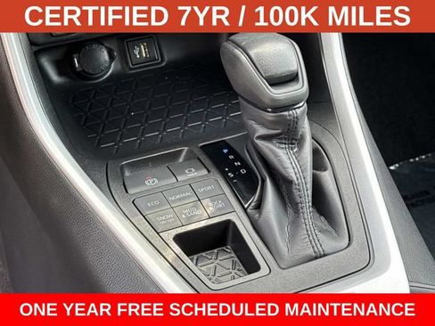 Used 2024 Toyota RAV4 XLE AWD/4WD image 22