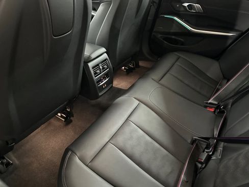 Used 2021 BMW M3 Competition w/ Executive Package image 4