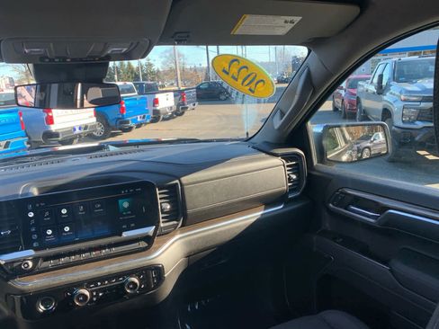 Certified 2022 Chevrolet Silverado 1500 LT image 36