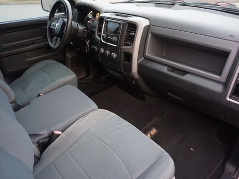 Used 2014 RAM 1500 Express image 16
