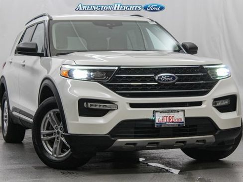 Certified 2023 Ford Explorer XLT w/ Equipment Group 202A AWD/4WD image 1