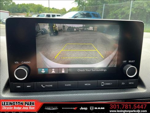 Used 2022 Honda Civic EX image 14