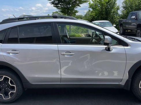 Used 2014 Subaru Crosstrek 2.0i Limited AWD/4WD image 11