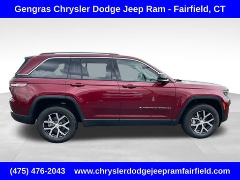 Certified 2023 Jeep Grand Cherokee Limited w/ Luxury Tech Group II AWD/4WD image 6