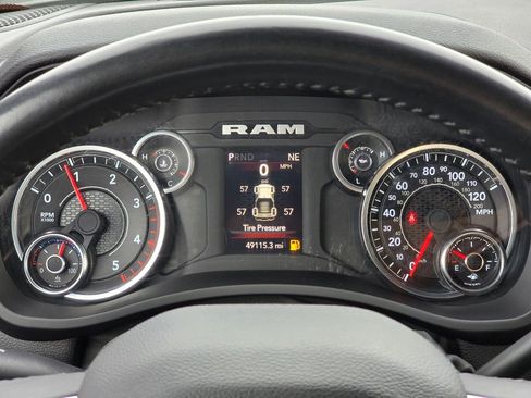 Used 2024 RAM 2500 Big Horn w/ Off Road Package image 26