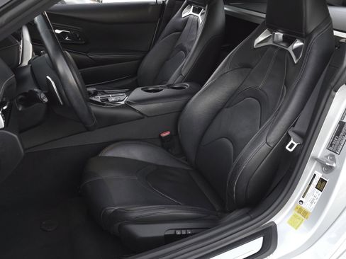 Used 2020 Toyota Supra image 10