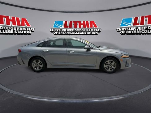 Used 2023 Kia K5 LXS FWD image 9