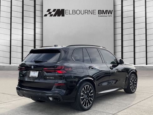 Certified 2025 BMW X5 xDrive50e w/ M Sport Package image 4