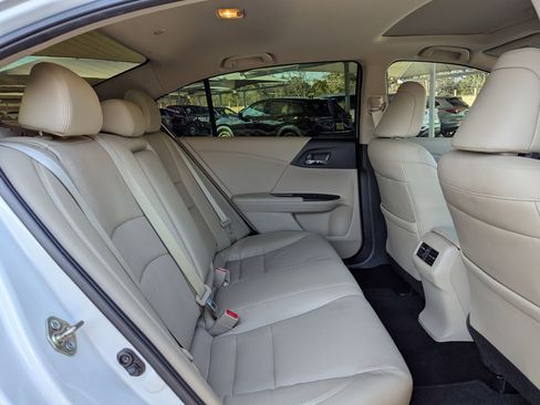 Used 2016 Honda Accord EX-L image 25