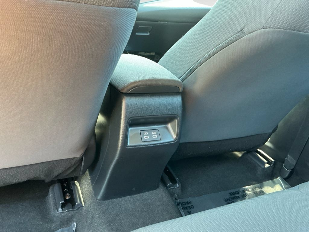 Used 2023 Toyota Corolla LE FWD image 19