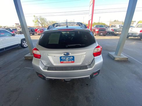 Used 2014 Subaru Crosstrek 2.0i Limited image 16