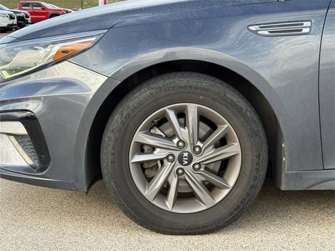 Used 2020 Kia Optima LX image 5