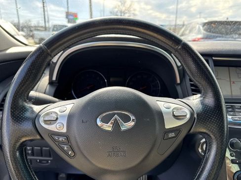 Used 2010 INFINITI FX35 AWD w/ Navigation Pkg image 22