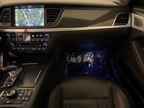 Used 2018 Genesis G80 3.3T Sport image 28