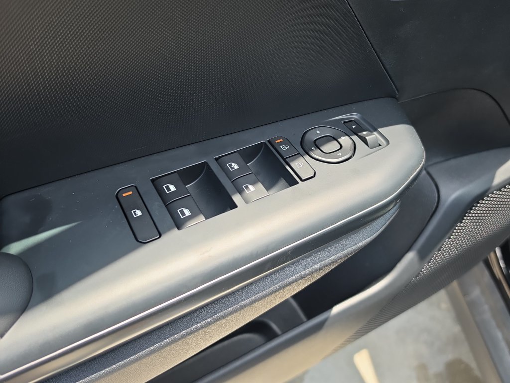 New 2026 Kia K4 FWD image 18