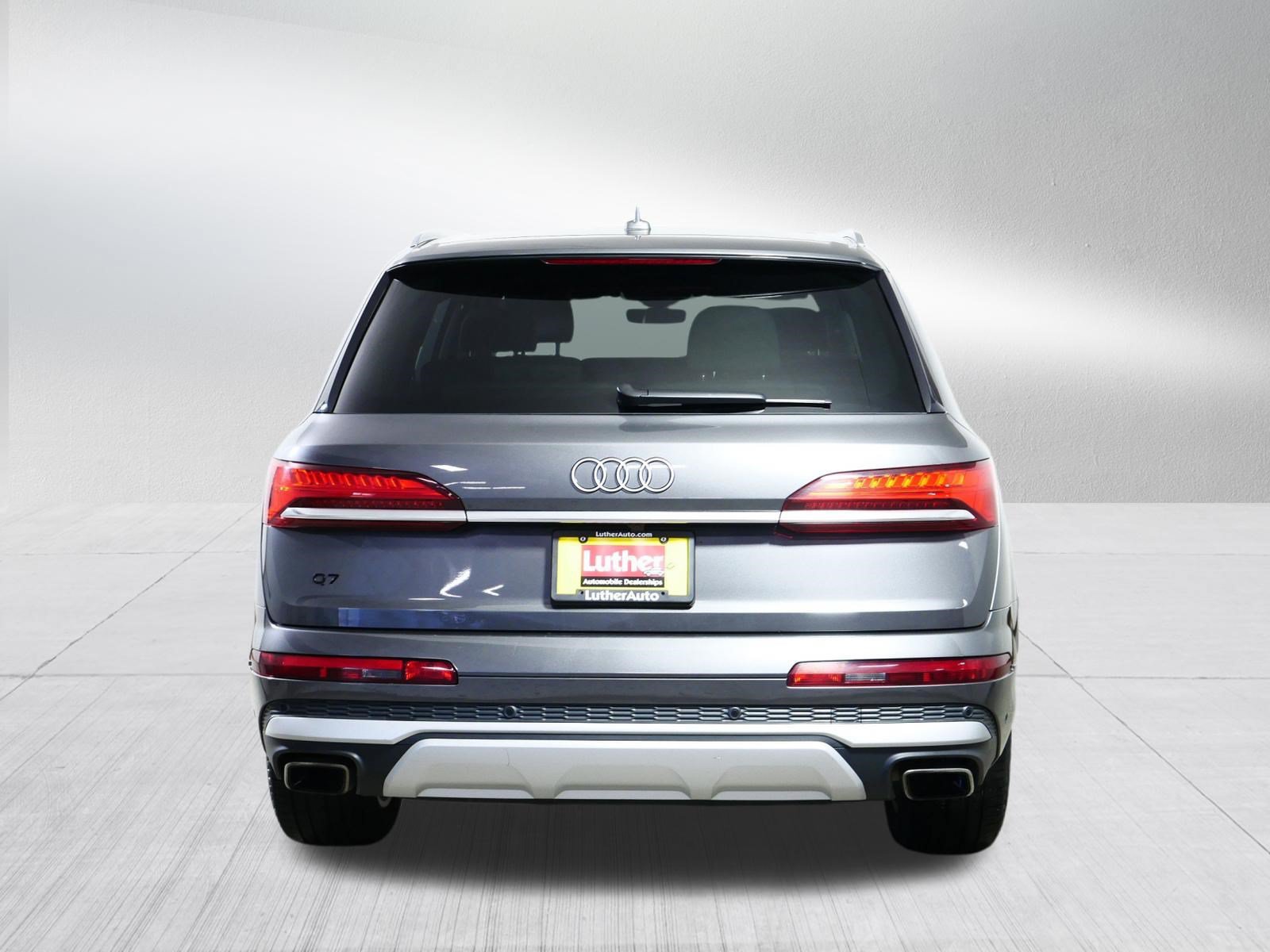 Certified 2025 Audi Q7 3.0T Premium Plus AWD/4WD image 6