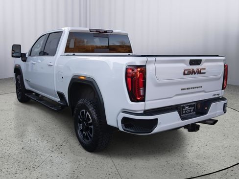 Used 2020 GMC Sierra 2500 AT4 w/ Technology Package image 19