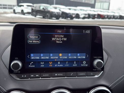 Used 2025 Nissan Sentra SV w/ All-Weather Package image 17