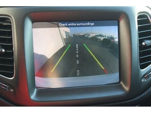 Used 2019 Jeep Compass Trailhawk w/ Leather Interior Group image 25