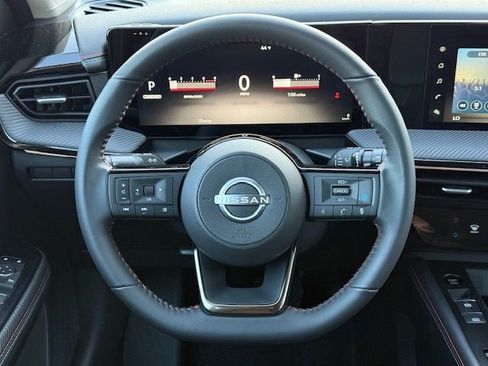 New 2025 Nissan Kicks SR image 22