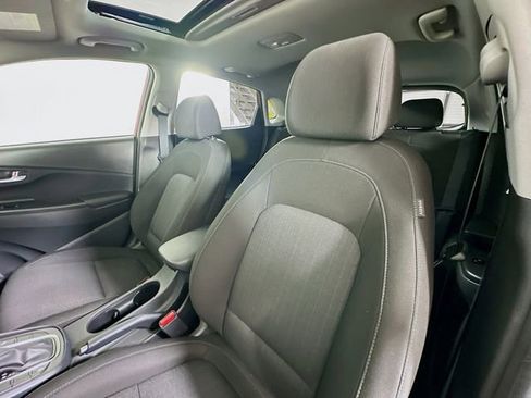 Used 2023 Hyundai Kona SEL w/ Convenience Package AWD/4WD image 21