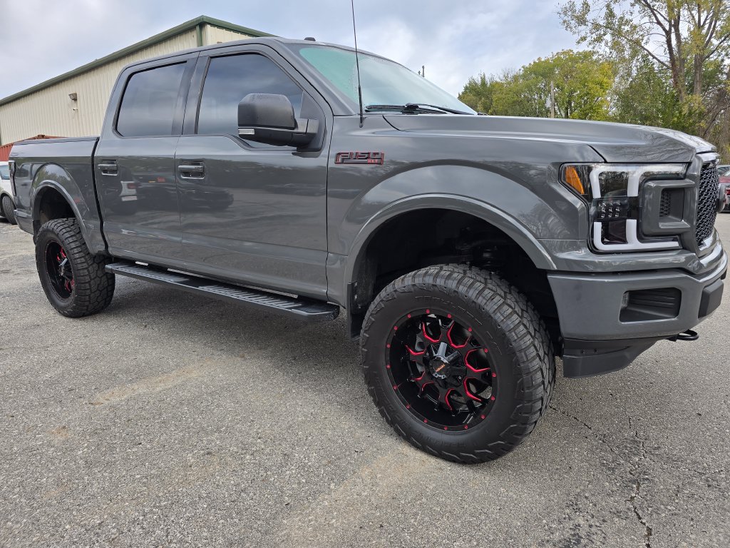 Used 2018 Ford F150 XLT w/ Equipment Group 302A Luxury AWD/4WD image 10