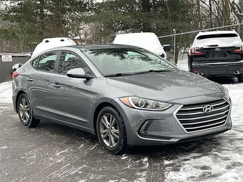 Used 2018 Hyundai Elantra Value Edition w/ Cargo Package image 28