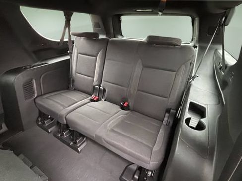 Used 2022 Chevrolet Suburban LS w/ Driver Alert Package AWD/4WD image 33