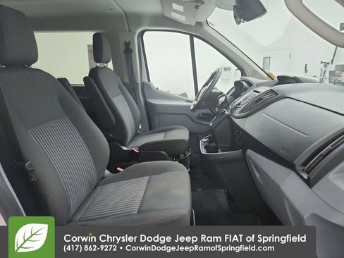 Used 2019 Ford Transit 150 XL image 33