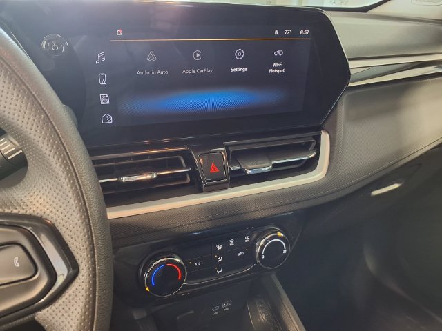 Used 2026 Chevrolet TrailBlazer LT AWD/4WD image 10