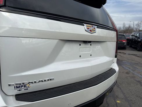 Used 2023 Cadillac Escalade Sport image 35