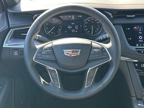 New 2026 Cadillac XT5 Luxury w/ LPO, Floor Liner Package AWD/4WD image 23