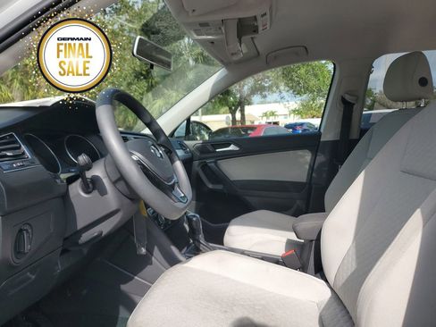 Used 2021 Volkswagen Tiguan S image 16