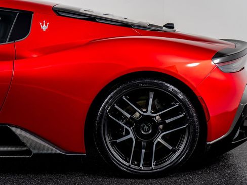 Used 2022 Maserati MC20 Coupe image 21