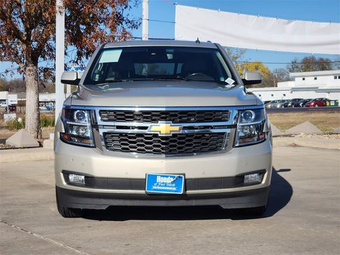 Used 2015 Chevrolet Tahoe LT w/ Luxury Package image 2