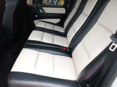 Used 2015 Mercedes-Benz G 550 image 14