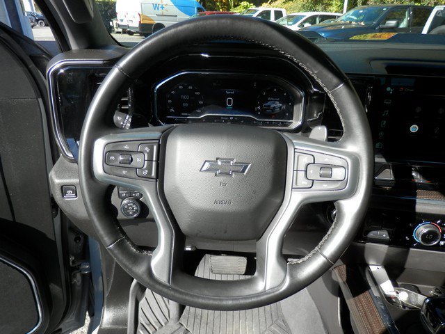 Used 2024 Chevrolet Silverado 1500 LT Trail Boss w/ Convenience Package II AWD/4WD image 19