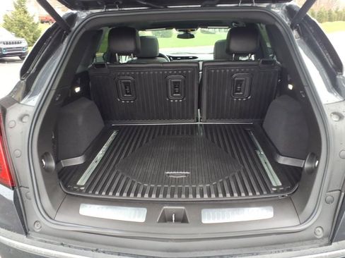 Used 2023 Cadillac XT5 Premium Luxury w/ LPO, Floor Liner Package AWD/4WD image 27