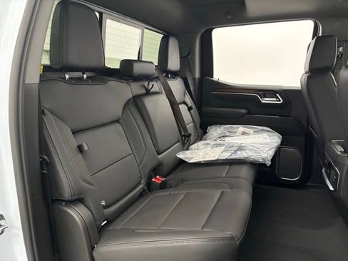 New 2026 GMC Sierra 1500 Denali AWD/4WD image 39