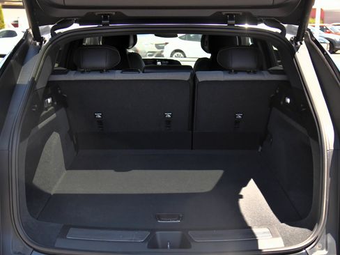 Used 2024 Cadillac Lyriq Tech RWD image 45