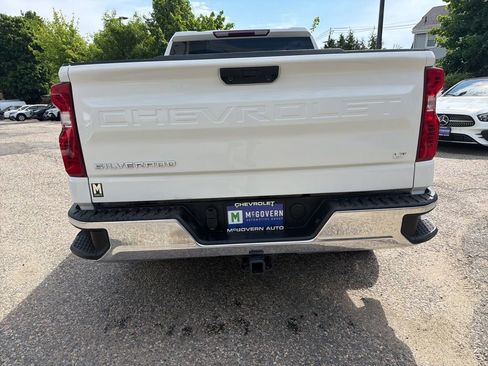Used 2023 Chevrolet Silverado 1500 LT AWD/4WD image 4