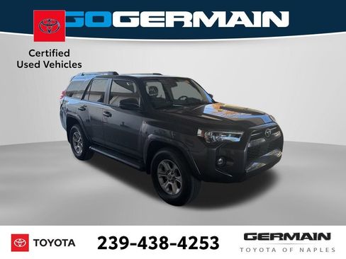 Used 2023 Toyota 4Runner SR5 Premium image 4