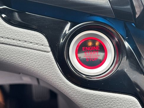 Used 2022 Honda Odyssey Elite image 26