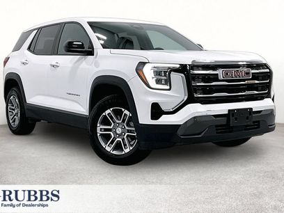 Used 2025 GMC Terrain Elevation