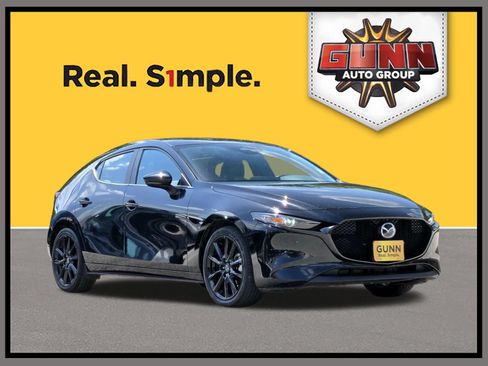 Used 2024 MAZDA MAZDA3 s FWD image 1