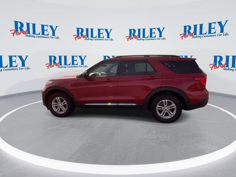 Used 2022 Ford Explorer XLT w/ Class IV Trailer Tow Package AWD/4WD image 6