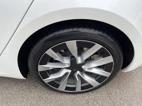 Used 2024 Tesla Model 3 Long Range AWD/4WD image 12