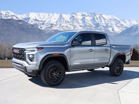 New 2026 GMC Canyon Elevation w/ Convenience Package image 2